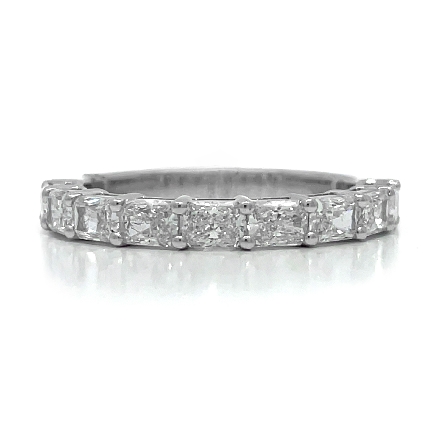 /home/earthtreasures/catalog.shopearthtreasures.com/imagedumplarge/EARTH_A1-09017.jpg 18K White Gold Shared Prong East to West Radian...