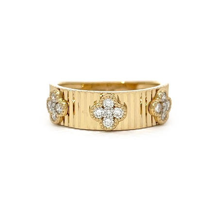 /home/earthtreasures/catalog.shopearthtreasures.com/imagedumplarge/EARTH_A1-09181.jpg 14K Yellow Gold Textured Wide Clover Station Ba...