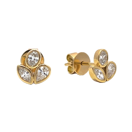 /home/earthtreasures/catalog.shopearthtreasures.com/imagedumplarge/EARTH_A11-06715.jpg 18K Yellow Gold Bezel 3Petal Stud Earrings w/Ma...