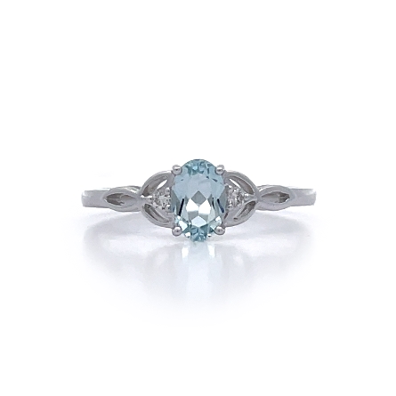 14K White Gold Oval Shaped Fashion Ring w/Aquam...