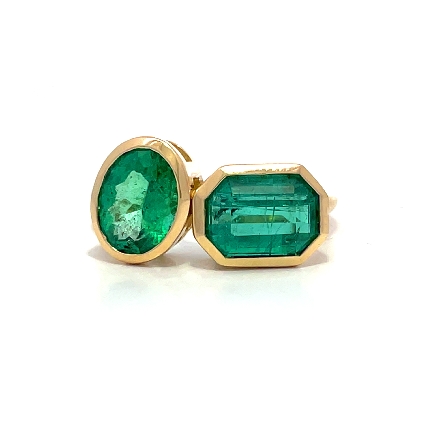 /home/earthtreasures/catalog.shopearthtreasures.com/imagedumplarge/EARTH_J4-00932.jpg 14K Yellow Gold Custom 2Bezel Fashion Ring w/1 ...