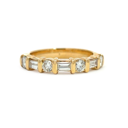 /home/earthtreasures/catalog.shopearthtreasures.com/imagedumplarge/EARTH_U1-106177.jpg 18K Yellow Gold Estate Bar Channel Band w/Round...