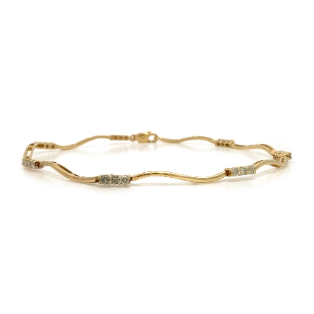 /home/earthtreasures/catalog.shopearthtreasures.com/imagedumplarge/EARTH_U3-302832.jpg 14K Yellow Gold Estate Curved Bar Link Bracelet...