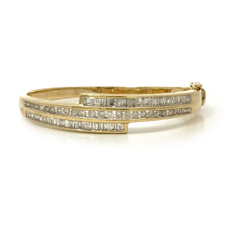 /home/earthtreasures/catalog.shopearthtreasures.com/imagedumplarge/EARTH_U3-302861.jpg 14K Yellow Gold Estate 3Row Channel Set Bypass ...