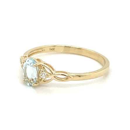 14K Yellow Gold Oval Shaped Fashion Ring w/Aquamarine=.48ct and 2Diams=.03ctw SI H-I Size 6.5 #16286AQ