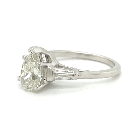 14K White Gold Estate Engagement Ring w/1 Pear Shaped Diamond=2.1apx I1 K and 2Baguette Diams=.20apx VS H Size9 5.2dwt