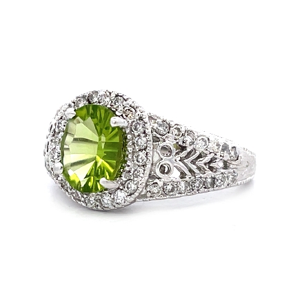 18K White Gold Estate  Peridot Halo Milgrain Ring w/Diams=.65apx SI H-I Size8 4.5dwt  