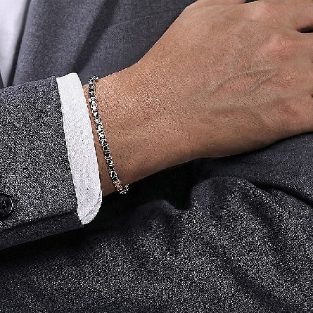 Sterling Silver Mens Gabriel 8inch 4mm Box Chain Bracelet #TBM2078SVJJJ (S2227619)