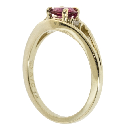 14K Yellow Gold Split Shank Ring w/Ruby=.56ct and 2Diams=.04ctw SI H Size 7 #28591L